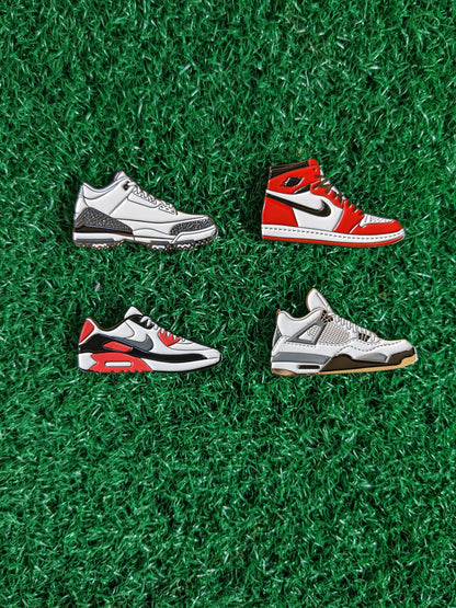 Sneaker ChicagoMax Inspired Golf Ball Markers 4 Pack Set | Golf Accessory | Boyfriend Husband Bachelor Party Groomsmen Golf Gifts